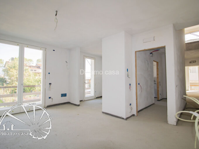 Agliana. Primo piano di 90 mq con terrazza e soffitta praticabile. Nuovo. | RIF. DC370 - 19