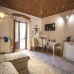 Zarini. Appartamento bilocale al piano terra con cantina. | RIF. DC138
