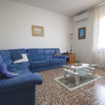 NARNALI: APPARTAMENTO 4 VANI IN PICCOLA PALAZZINA SENZA SPESE CONDOMINIALI. | RIF. DC198