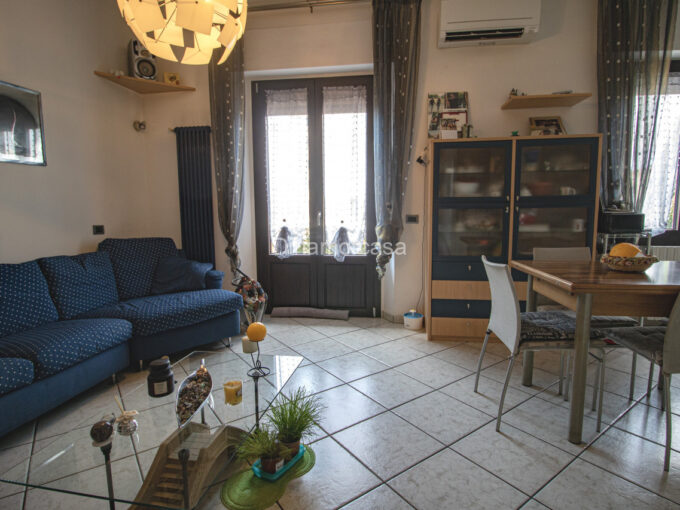 PIAZZA MEDAGLIE D'ORO: APPARTAMENTO 3