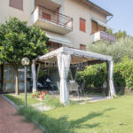 GALCETI. VILLETTA A SCHIERA CON GIARDINO
