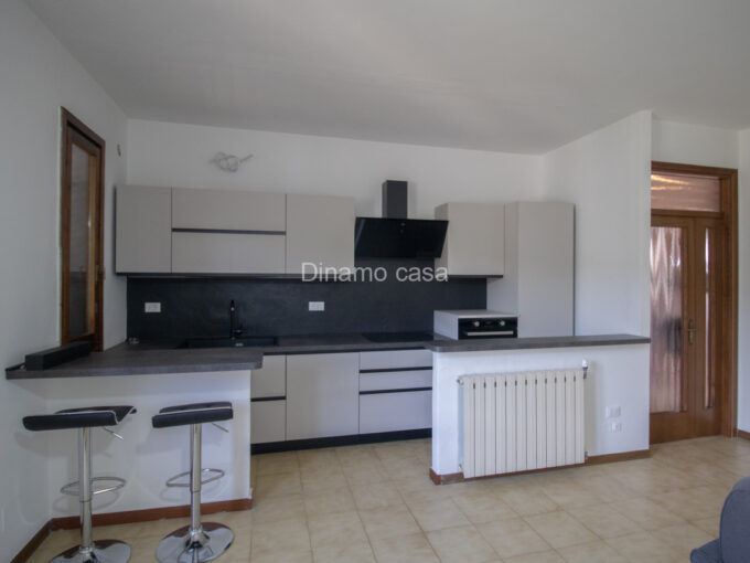 MONTALE: APPARTAMENTO 3.5 VANI IN PICCOLA PALAZZINA