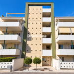4 VANI CON GARAGE OTTIMO STATO | RIF. RB257